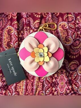 NWT Kate Spade In Bloom Flower Coin Purse